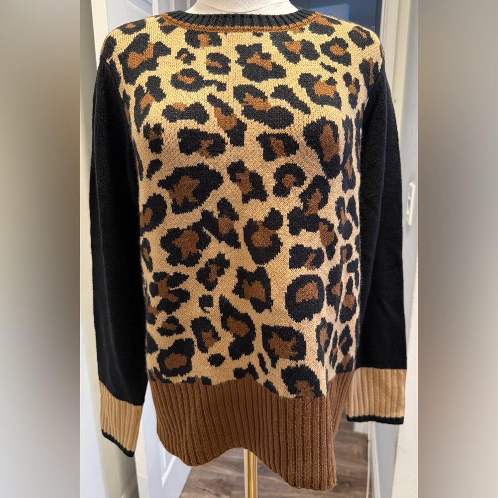 Beachlunchlounge Leopard Print Sweater – Size Small (4–6)